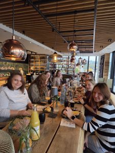 gemeinsames Frühstück